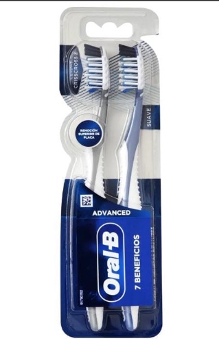Cepillos de dientes Oral-B c/u